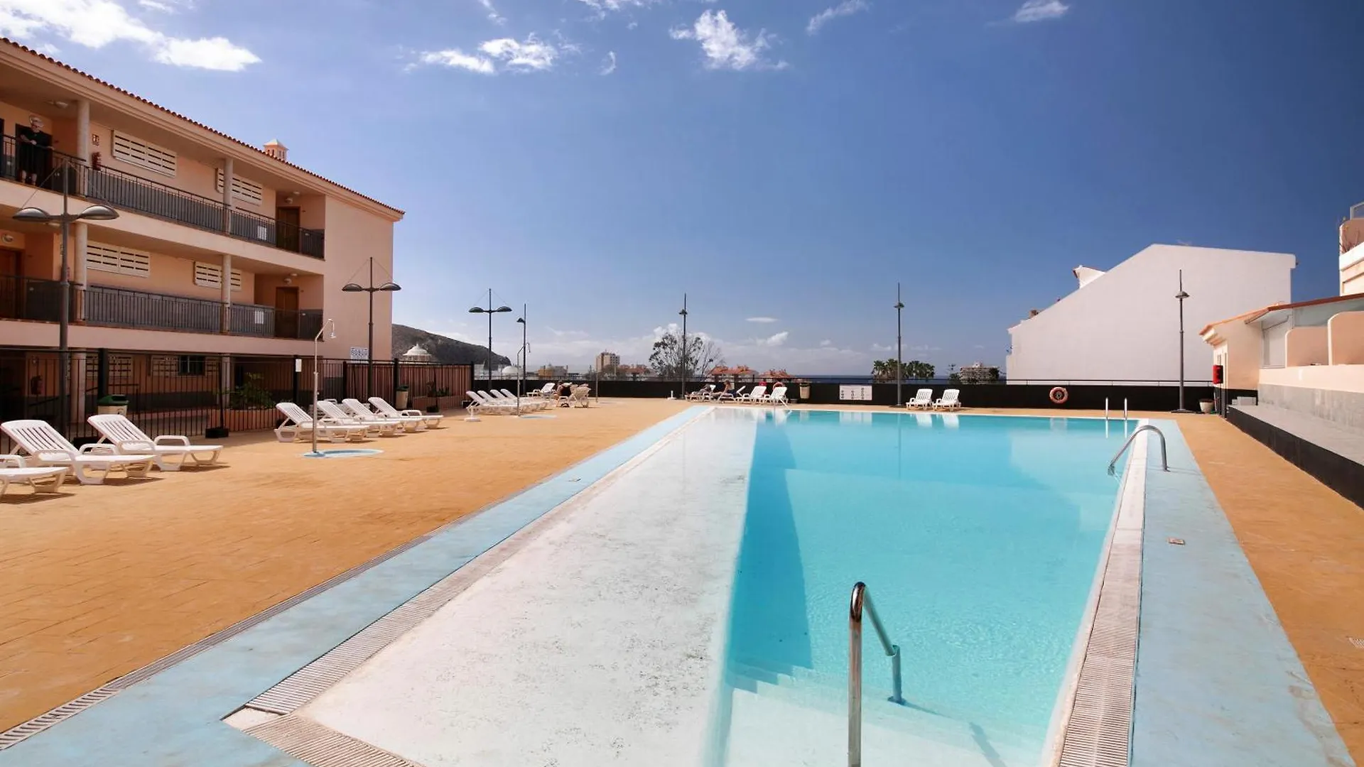 Apartament Atico Los Seres Los Cristianos  Hiszpania